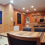 Hotel Del Mar 2*