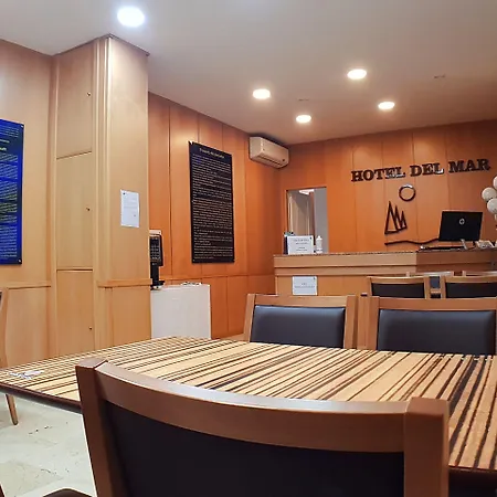 Hotel Del Mar 2*