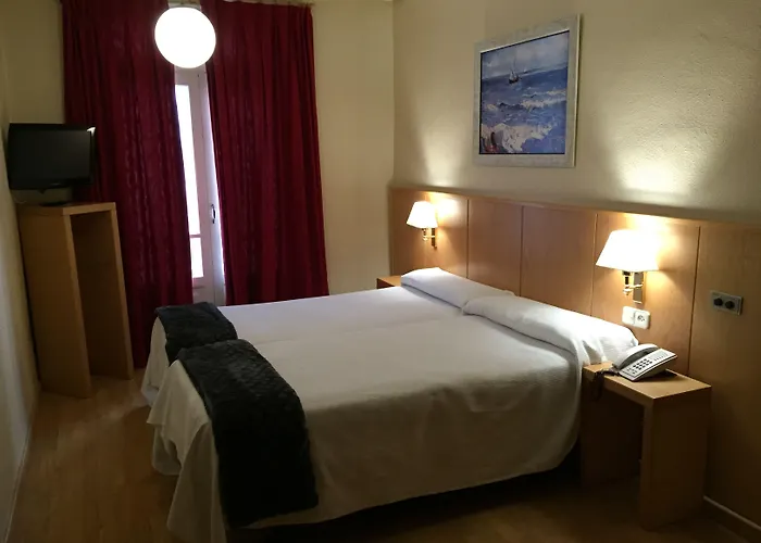 Szálloda Del Mar 2*