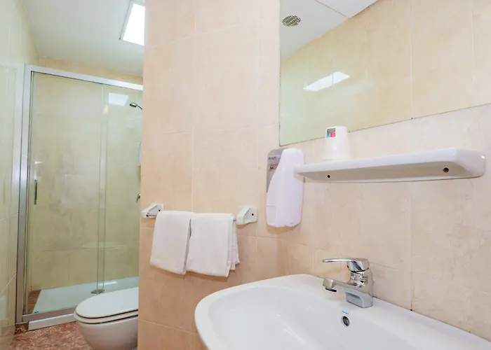 Szálloda Del Mar 2*